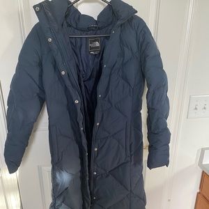 North Face down navy blue small winter parks used